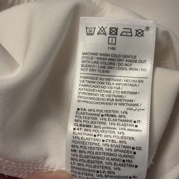 Athleta Promenade Cargo Pant size Medium Magnolia White, Elastic Waist & Pockets - Picture 13 of 14